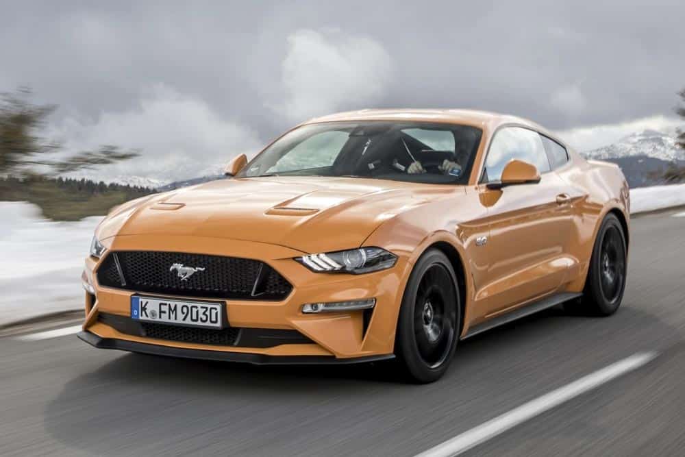 https://autogreeknews.gr/wp-content/uploads/2021/12/ford-mustang-hybrid-kinisi.jpg