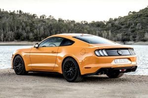 ford-mustang-hybrid-plai