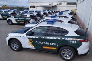 guardia civil alfa romeo stelvio 03