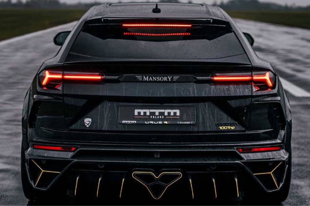 https://autogreeknews.gr/wp-content/uploads/2021/12/lamborghini-urus-by-mansory-and-mtm-5.jpg