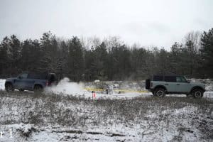 land rover defender vs ford bronco
