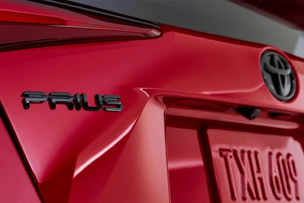 https://autogreeknews.gr/wp-content/uploads/2021/12/toyota-prius-5th-generation.jpg