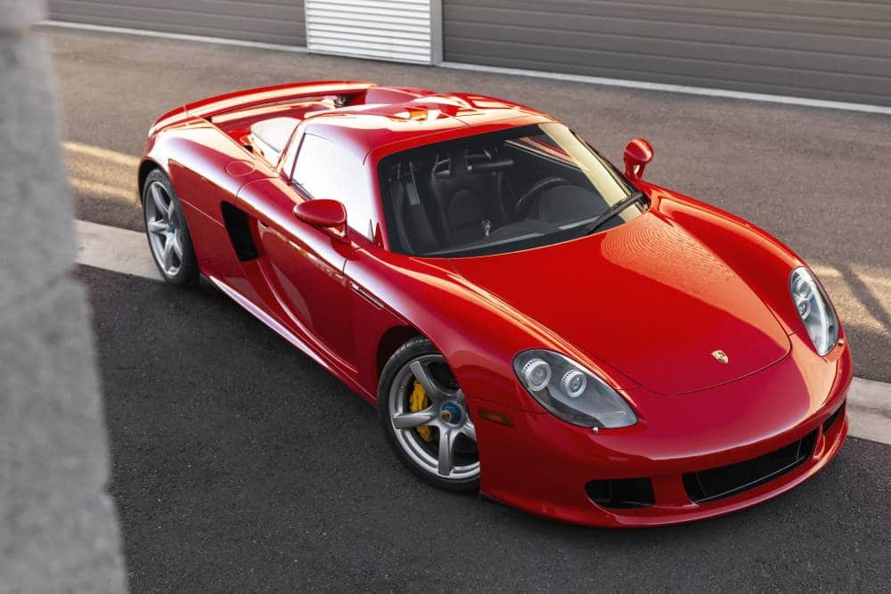 https://autogreeknews.gr/wp-content/uploads/2022/01/2005-Porsche-Carrera-GT-record-auction-1.jpg