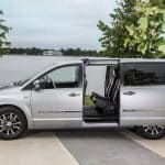 2014-chrysler-town-and-country-30th-anniversary-ed