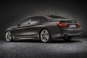2017-BMW-M760i-xDrive-2