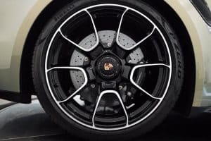 2021-Porsche-911-Turbo-S-Dealer-7