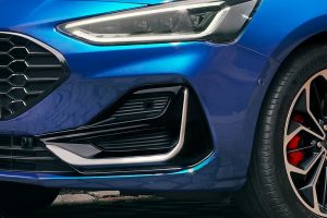 2021_FORD_FOCUS_ST-LINE_front