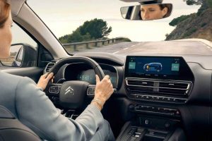 2022-Citroen-C5-Aircross-12