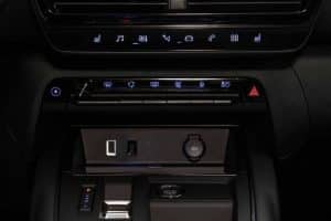 2022-Citroen-C5-Aircross-13