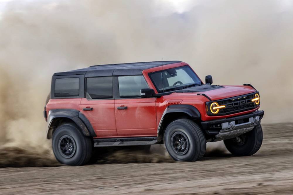 https://autogreeknews.gr/wp-content/uploads/2022/01/2022-Ford-Bronco-Raptor_12-Copy.jpg