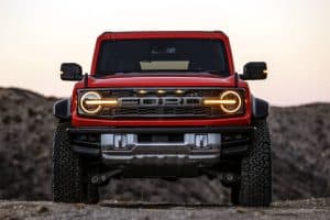 2022-Ford-Bronco-Raptor_18-Copy