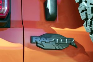 2022-Ford-Bronco-Raptor_details_05-Copy