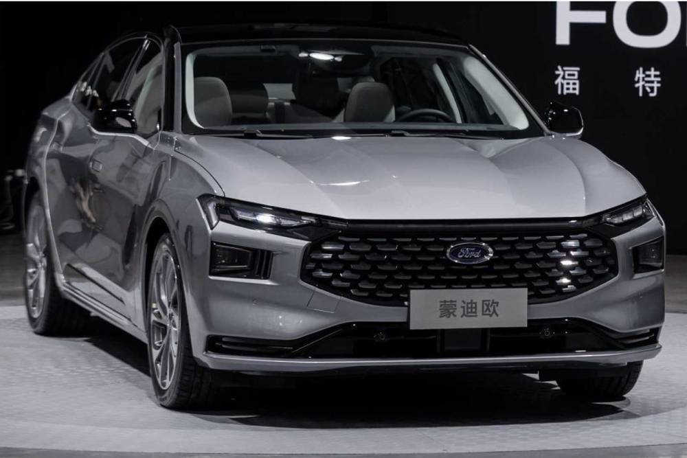 https://autogreeknews.gr/wp-content/uploads/2022/01/2022-ford-mondeo-china-debut-8.jpg