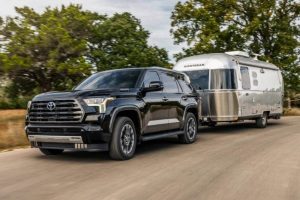 2023-Toyota-Sequoia-35 (1)