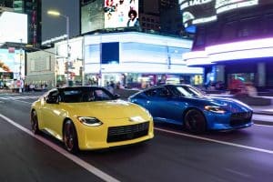 2023NissanZ_TimesSquare_014-1200×800 (1)