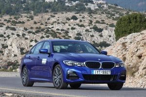 BMW-330e-2021-(4)