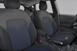 Ford-Fiesta-1.0-EcoBoost-125-mHEV-titanium-interior-2