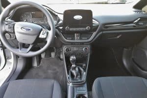 Ford-Fiesta-1.5-Diesel-2018-Car-Center-(5)