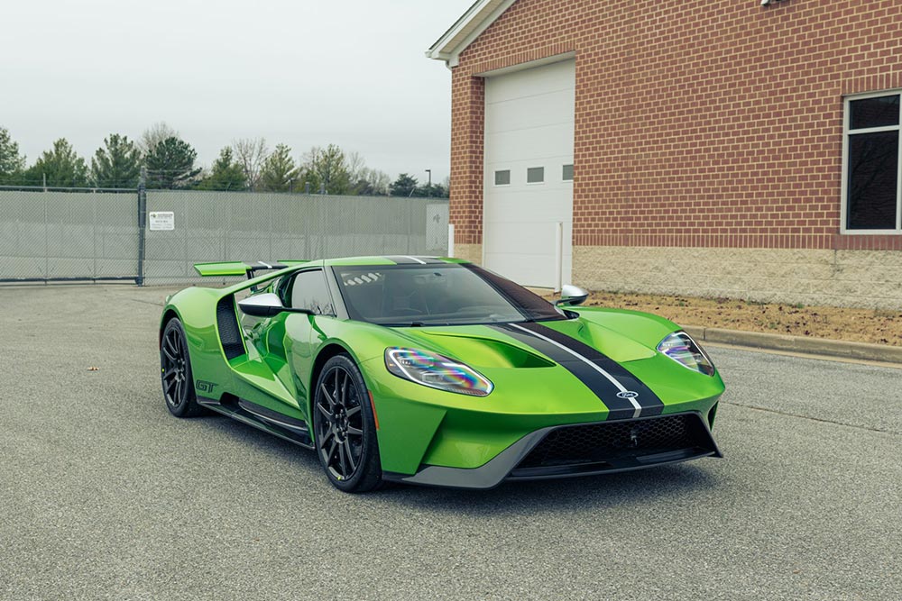 https://autogreeknews.gr/wp-content/uploads/2022/01/Ford-GT-12.jpg