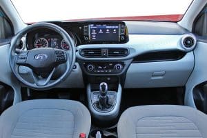 Hyundai-i10-AMT-TABLO