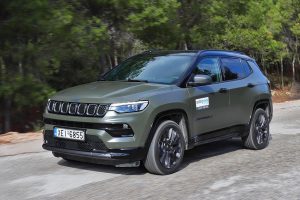 Jeep Compass 4xe 240 HP (1)
