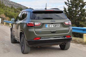 Jeep Compass 4xe 240 HP (16)