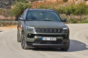 Jeep Compass 4xe 240 HP (2)