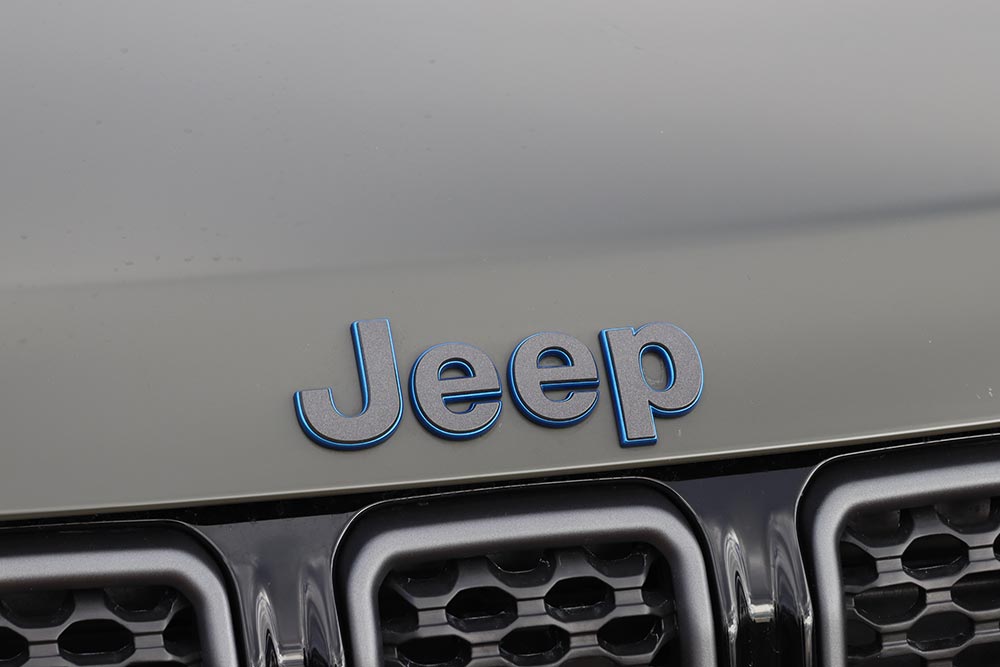 https://autogreeknews.gr/wp-content/uploads/2022/01/Jeep-Compass-4xe-240-HP-20.jpg