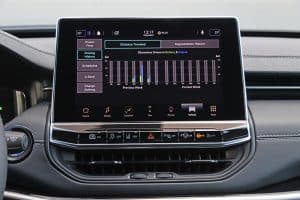 Jeep Compass 4xe 240 HP (39)