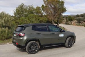 Jeep Compass 4xe 240 HP (7)