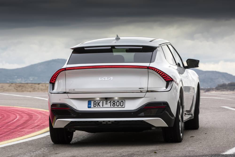 https://autogreeknews.gr/wp-content/uploads/2022/01/KIA-EV6_00221.jpg