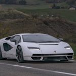 Lamborghini-Countach-LPI-800-4-Dynamic-Shots-24