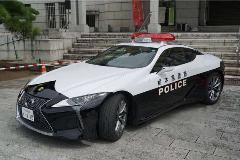 https://autogreeknews.gr/wp-content/uploads/2022/01/Lexus-LC-500-Police-2.jpg