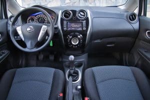 Nissan-Note-1,2-1 (9)