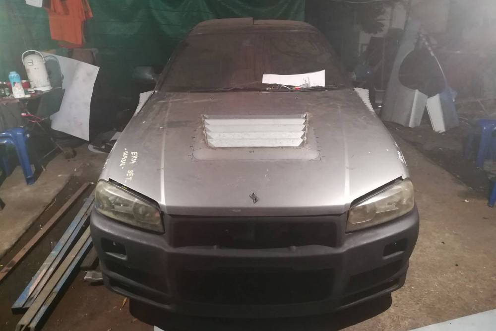 https://autogreeknews.gr/wp-content/uploads/2022/01/Nissan-Skyline-GT-R-R34-Replica-Based-On-Rover-200-15.jpg