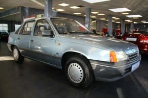 Opel-Kadett-1990-(11)