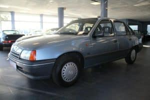 Opel-Kadett-1990-(9)