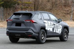 Raptor-Japan-Toyota-RAV4-2
