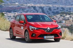 Renault Clio Hybrid (16)