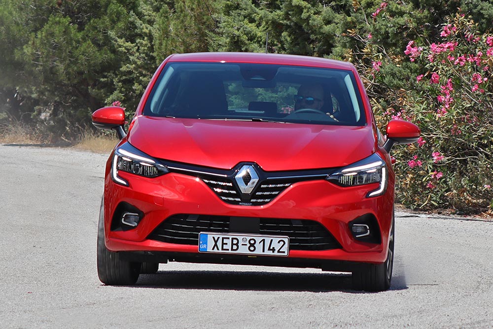 https://autogreeknews.gr/wp-content/uploads/2022/01/Renault-Clio-Hybrid-22.jpg