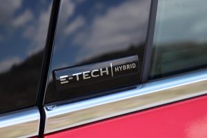 Renault Clio Hybrid (7)