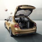 Skoda-Octavia-China-luggage