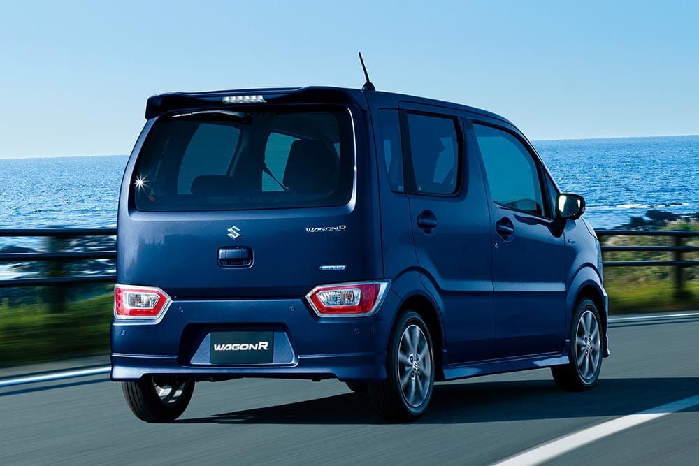 https://autogreeknews.gr/wp-content/uploads/2022/01/Suzuki-Wagon-R-4.jpg