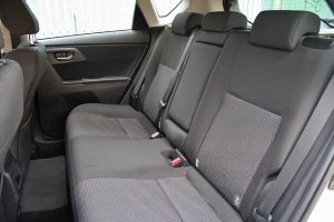 Toyota-Auris-HSD (16)