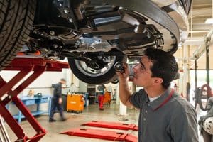 Toyota-Yaris-2011-(4)