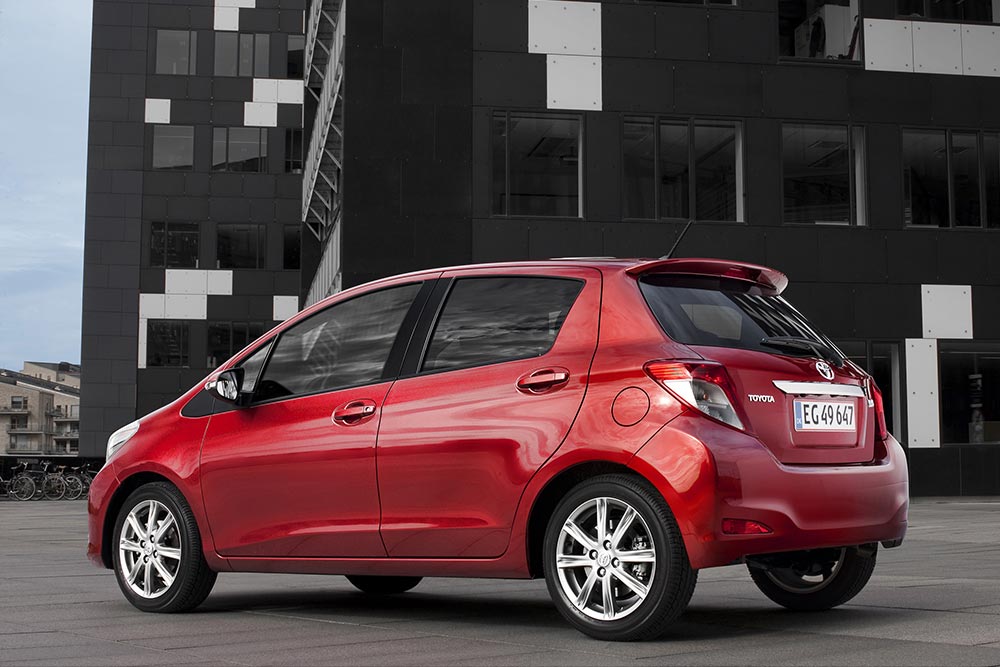https://autogreeknews.gr/wp-content/uploads/2022/01/Toyota-Yaris-2011-7.jpg