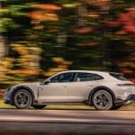 a-porsche-taycan-goes-from-below-sea-level-to-pike (9)