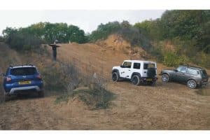 dacia-duster-lada-niva-suzuki-jimny-off-road-drag