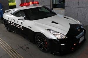 nissan-gt-r-police-car-in-japan