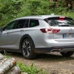 opel insignia country tourer 02